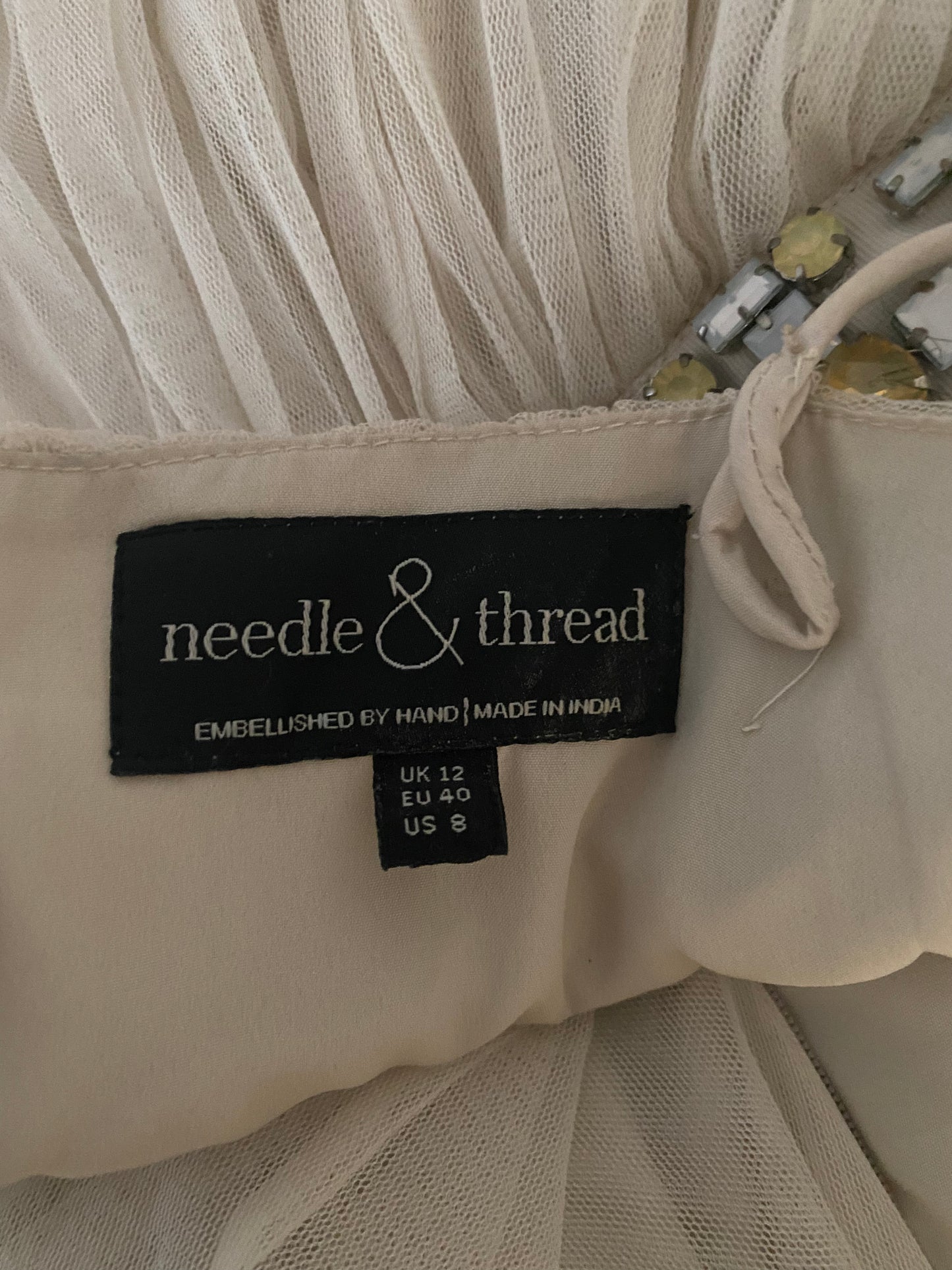 Robe Needle & thread